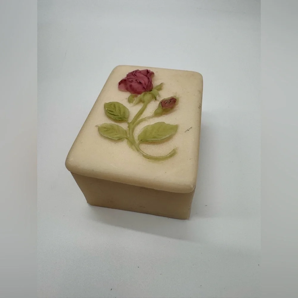 Vintage Stone Marble Granite Floral Hinged Trinket Jewelry Box USA 2.6” x 2”